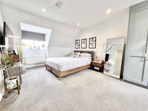 Photo 19- click for photo gallery